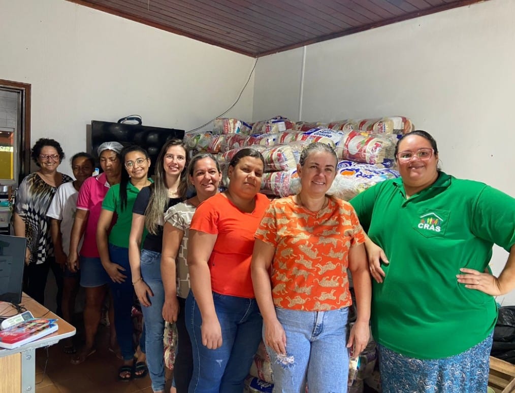 Parceria entre Estado e Município resulta em mais 400 cestas básicas para famílias carentes de Araguainha