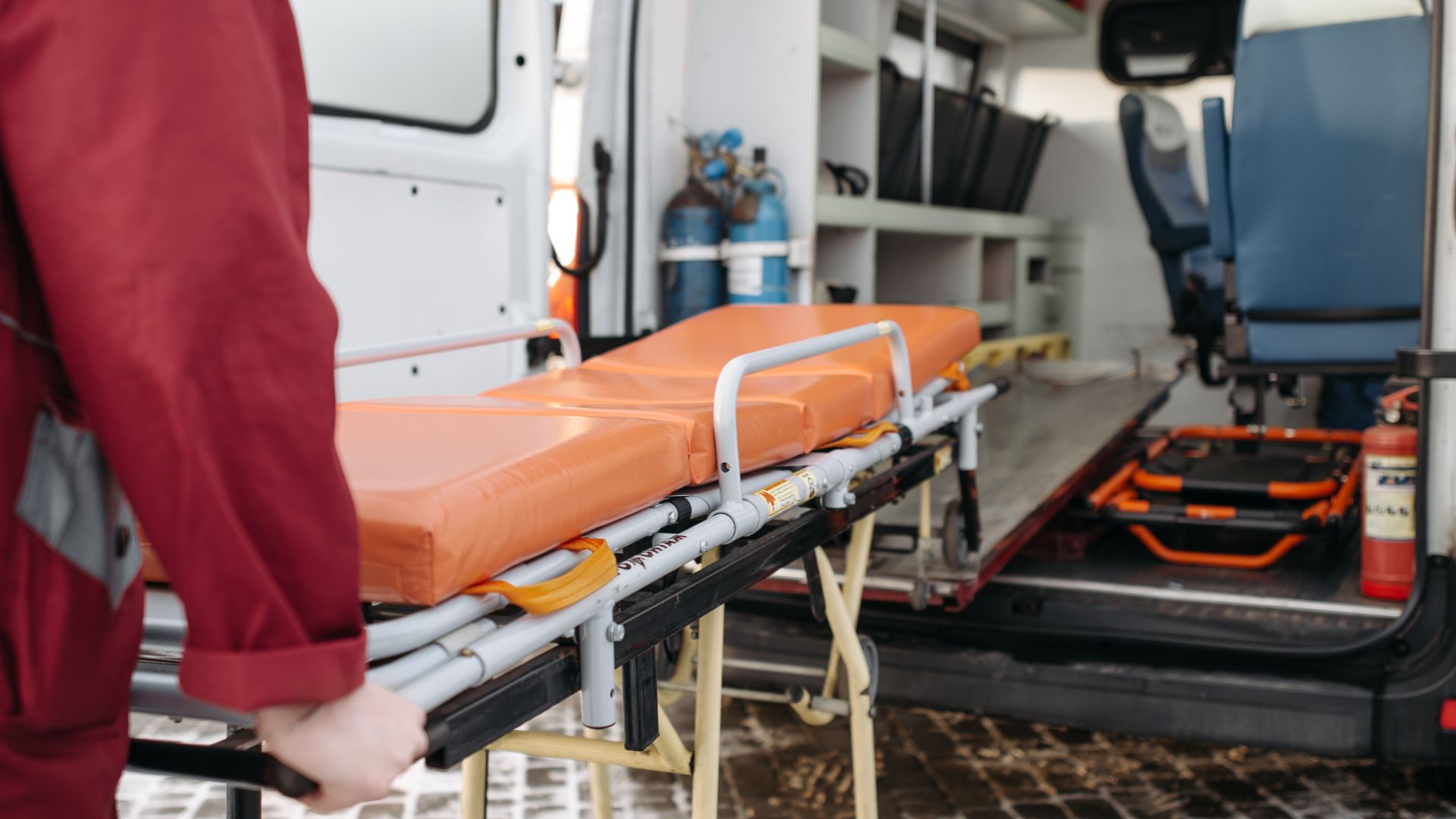 Três ficam feridos em colisão entre motos em Sinop