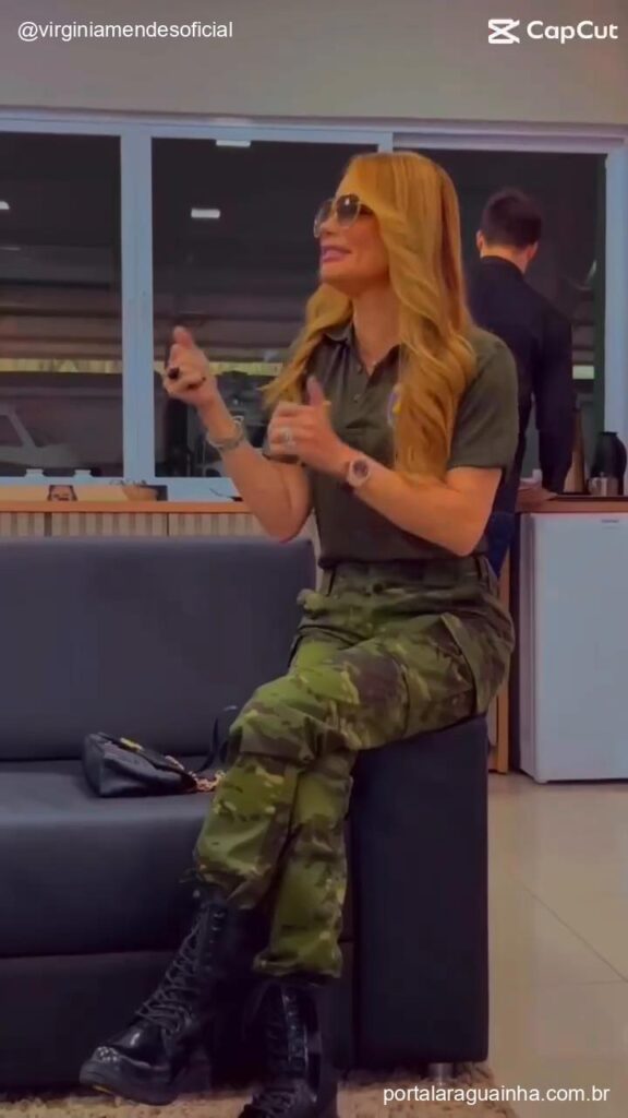 Virginia mendes roupa camuflada elegancia